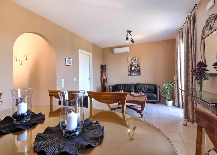 Beyond Corfu Apartamento *