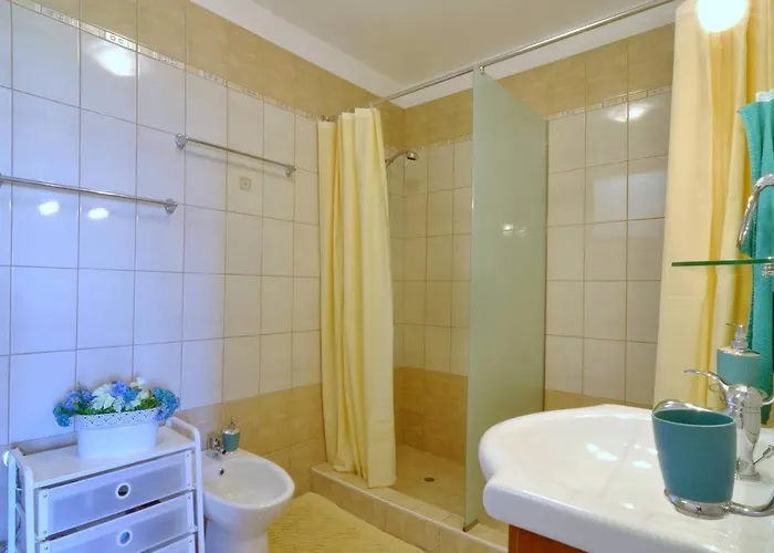 Beyond Corfu Апартаменты Corfu (city)